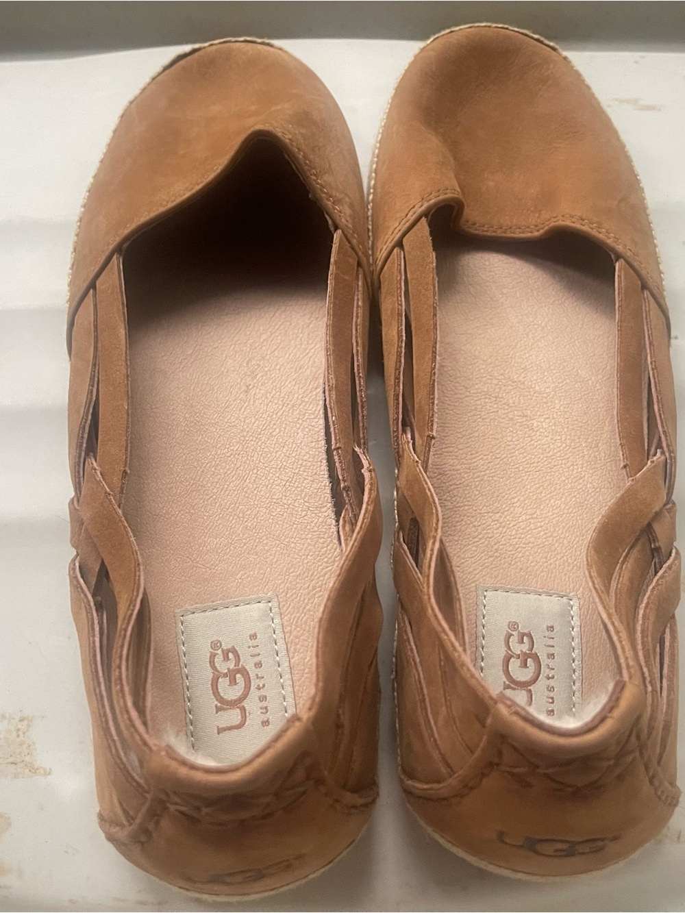 UGG Flats 12